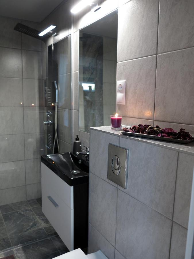 Muveszhaz Apartman Balatonfüred Exteriör bild